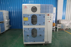 down filling machine in factory